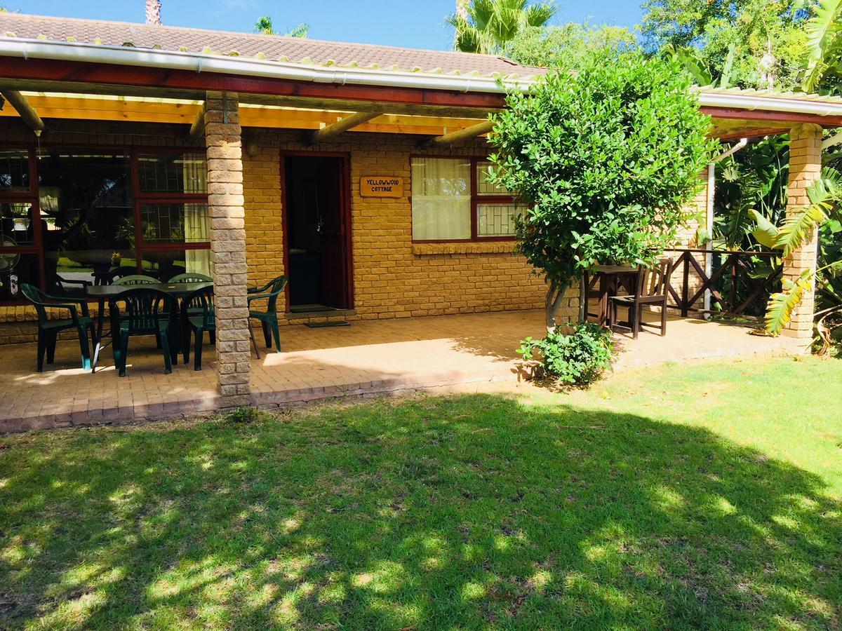 Brenton Lake Holiday Cottages エクステリア 写真